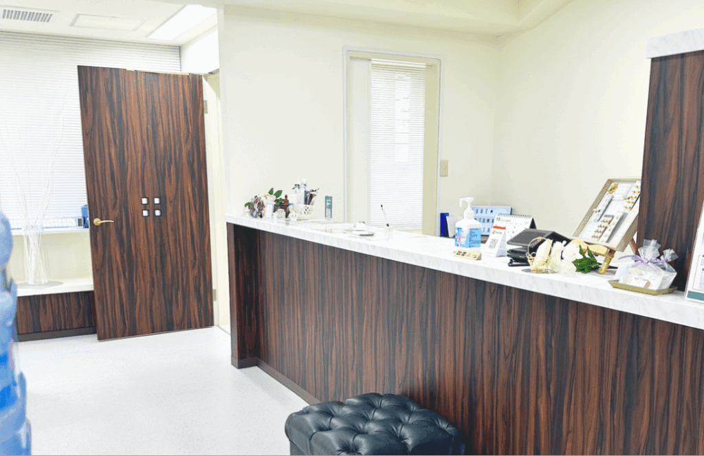 【神戸元町／美容皮膚科・美容外科】常勤医師募集｜年収2,800万円可｜注入・レーザー中心も相談OK｜管理医師候補の写真